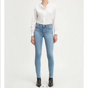 Levi’s 311 Shaping Skinny Jeans